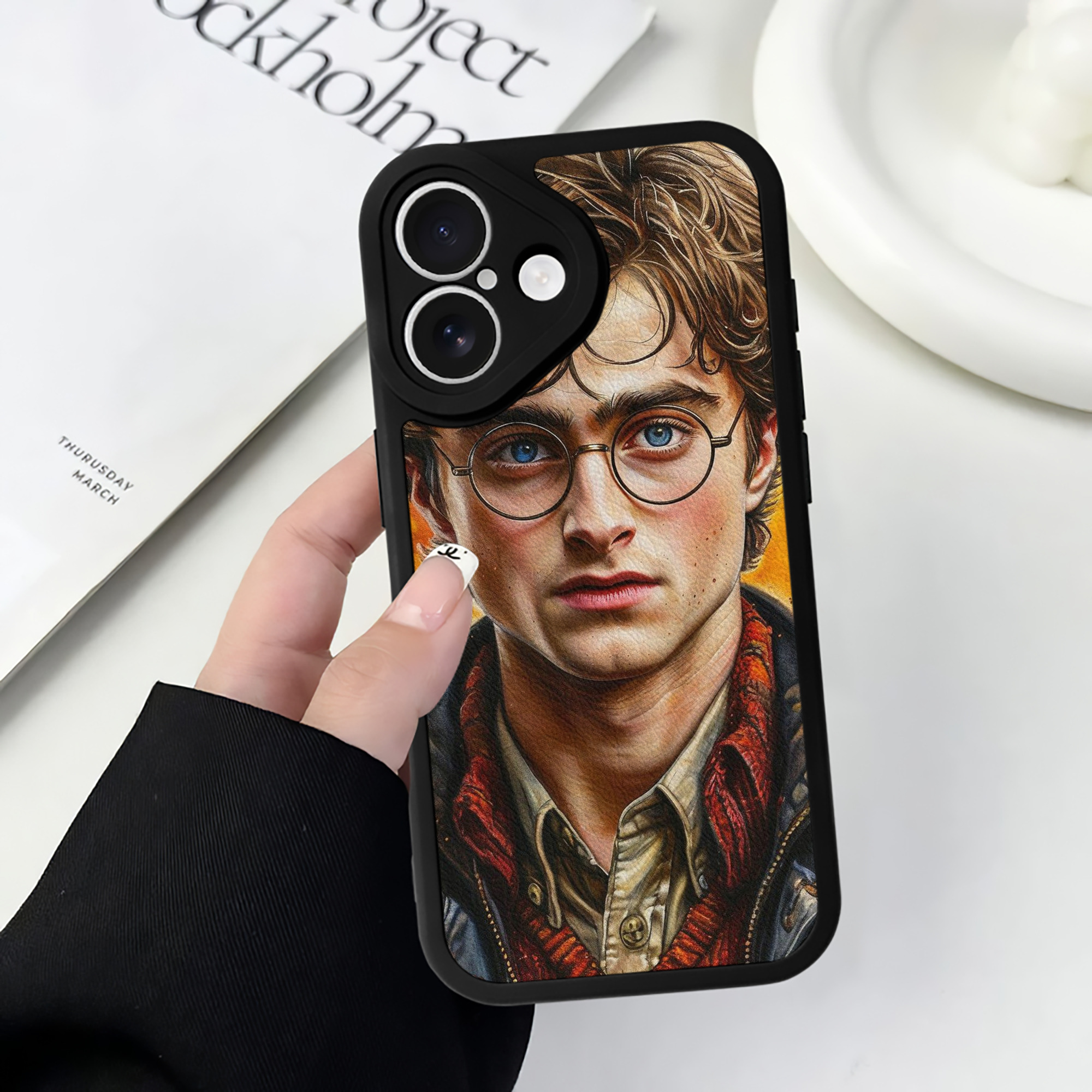 （画像用） Harry Potter ハリー・ポッターシリーズ 【iPhone 16シリーズ対応】シリコンスマホケース（レザー調） 材質：シリコン